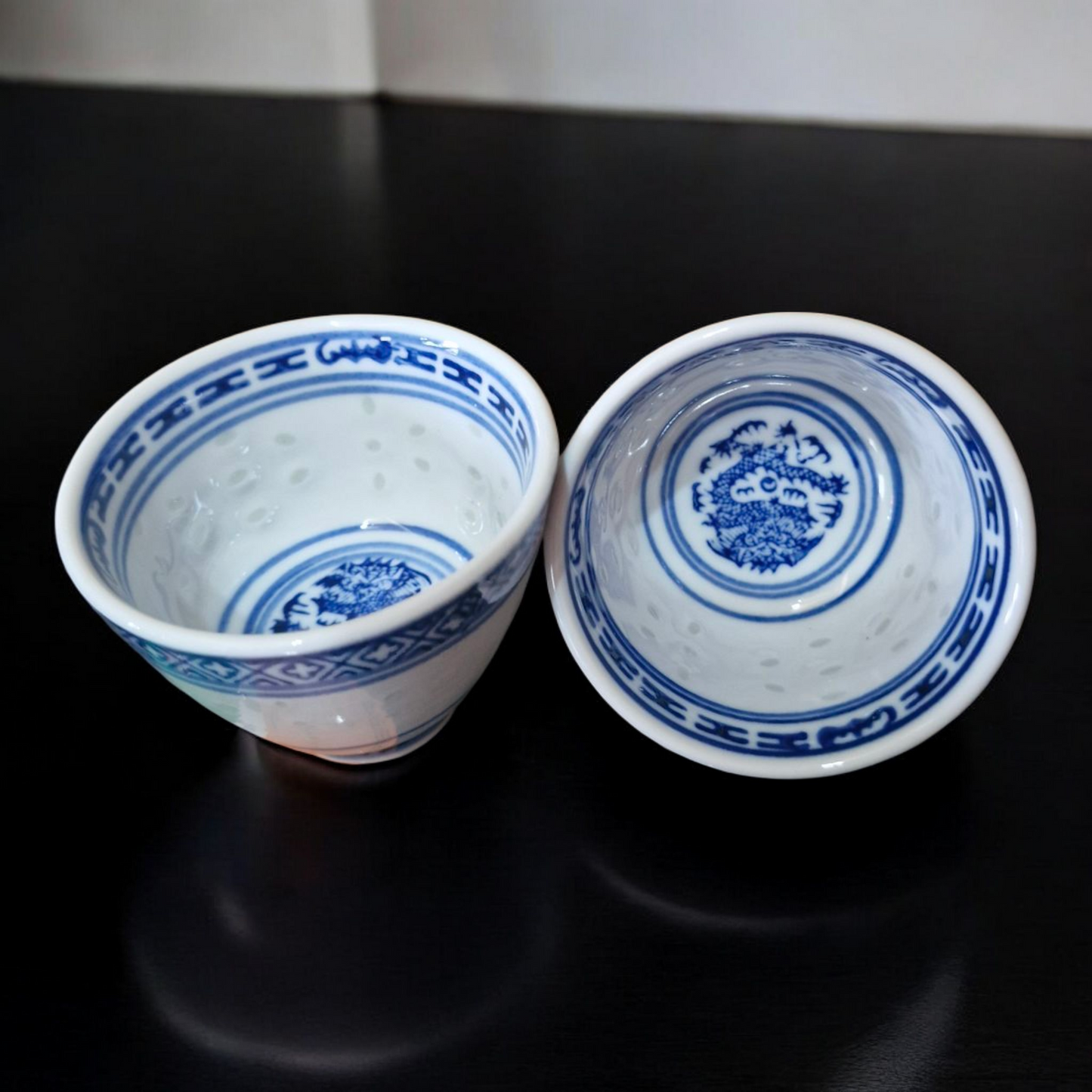 Chinese Tea Set - Blue and White Rice Pattern - 6 Cups - 650ml.