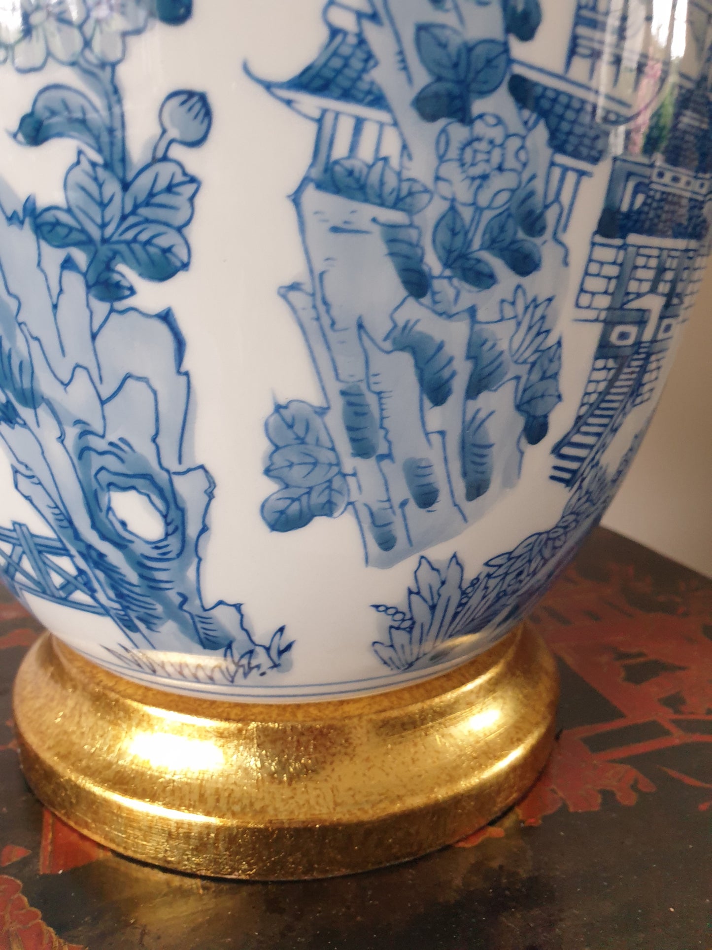 Pair of Chinese Table Lamps With Shades - Willow Landscape Pattern - 61cm (DS)