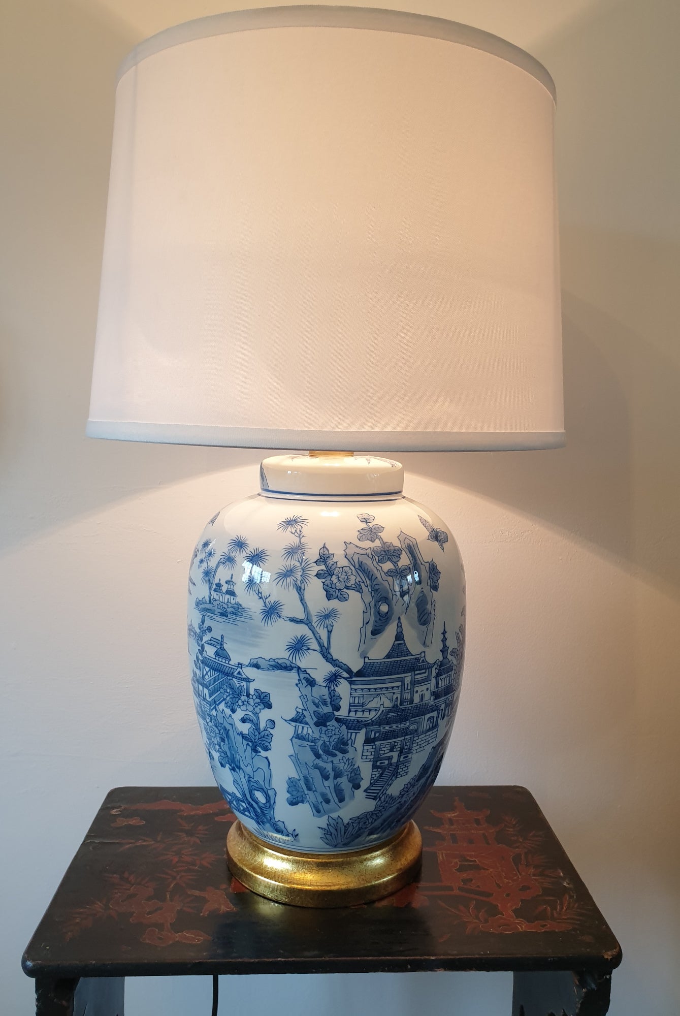 Pair of Chinese Table Lamps With Shades - Willow Landscape Pattern - 61cm (DS)