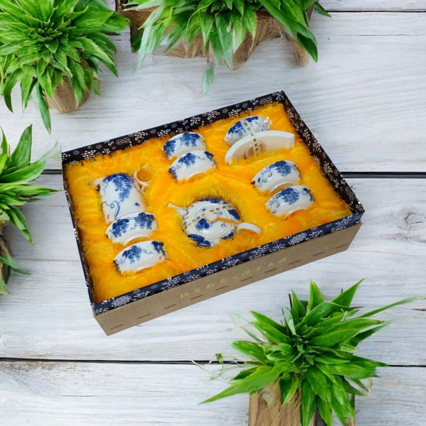 Chinese Blue and White Glory Luxury Tea Set with Jug and Strainer - Gift Boxed