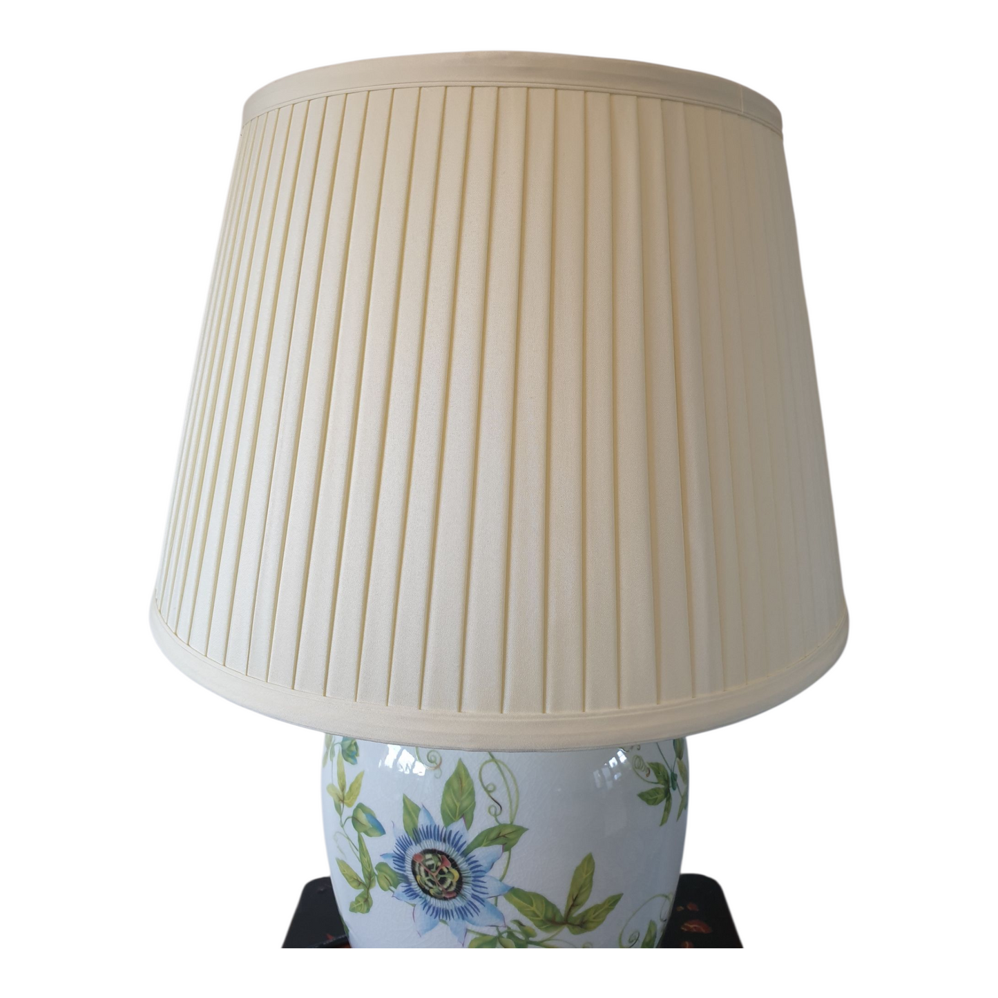 Chinese Table Lamp - White Passion Flower Pattern with Shade - 52cm