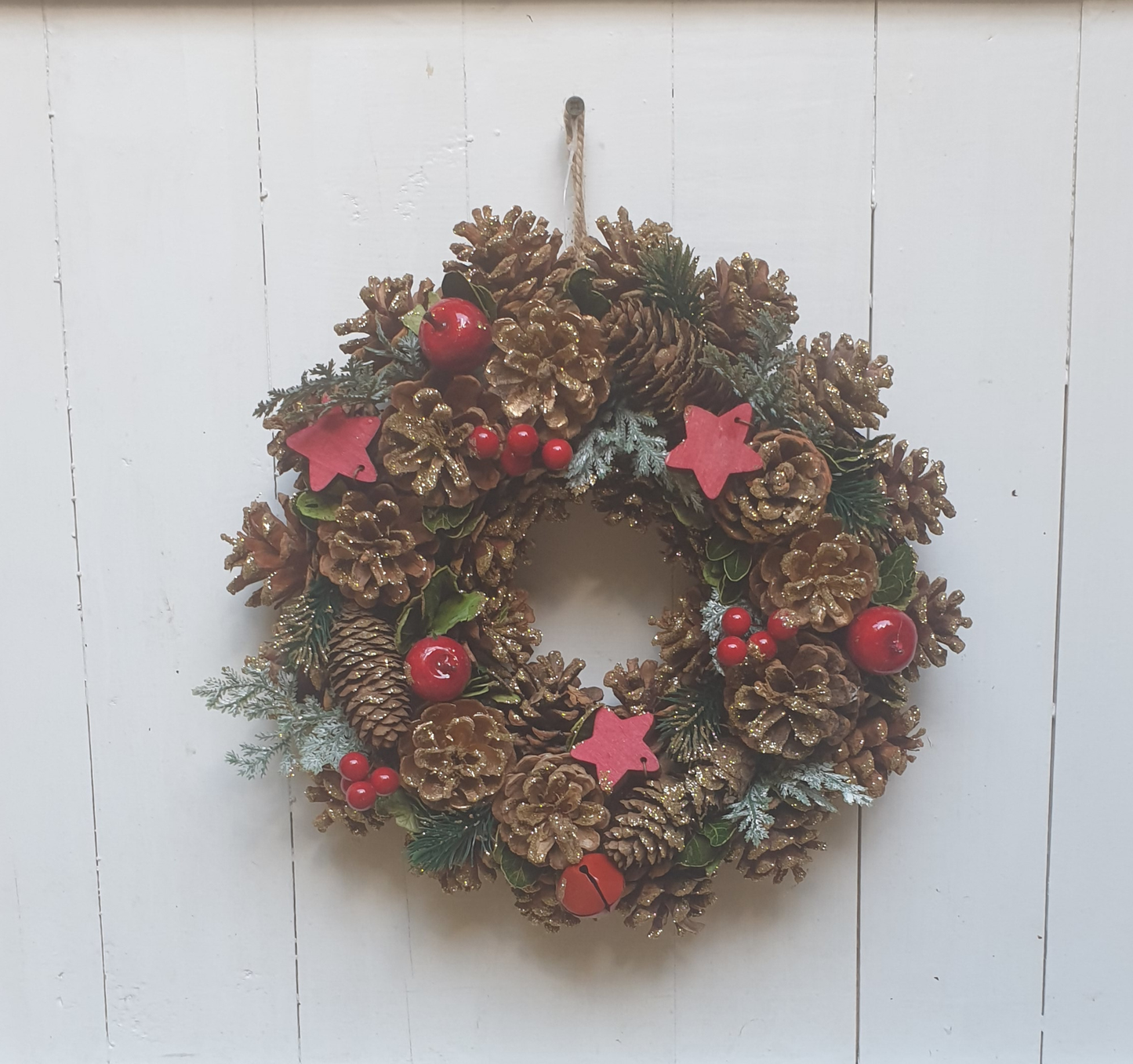 Christmas Wreath, Fir cone, Berries, Stars and Bells - Gold Glitter - 30cm