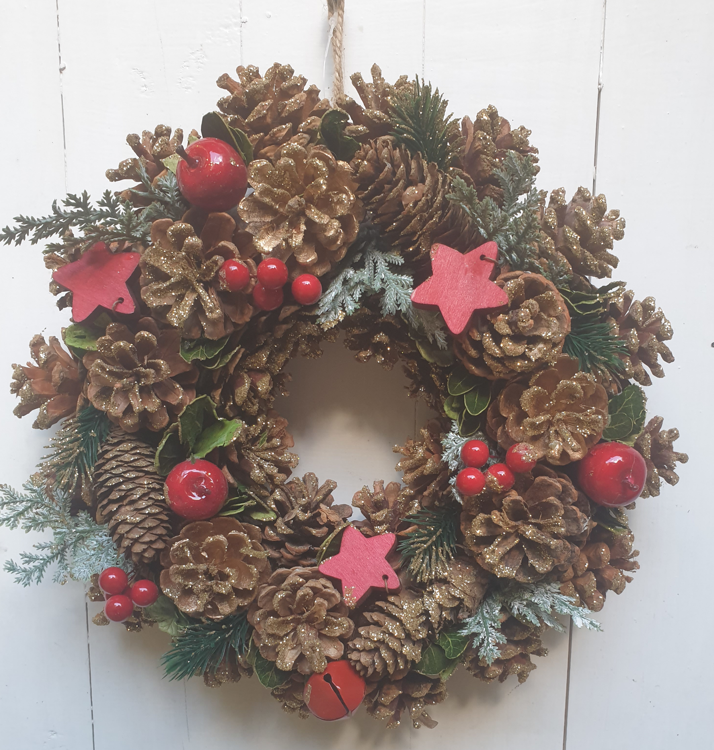 Christmas Wreath, Fir cone, Berries, Stars and Bells - Gold Glitter - 30cm